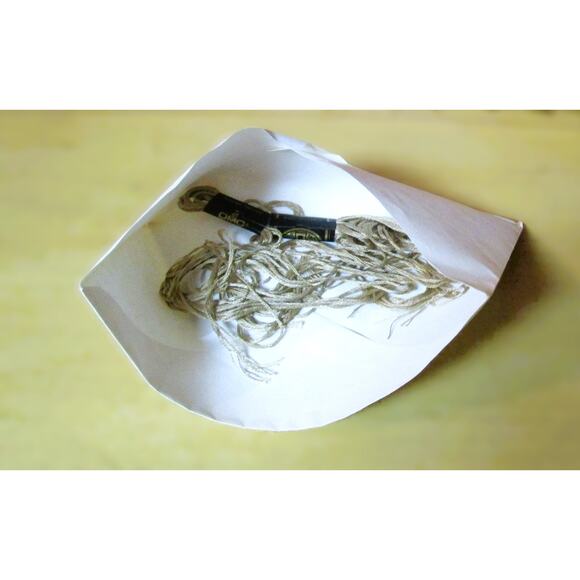 Brittany Inspirations Cross Stitch Kit Vietnam Forget Us Not Design by Inez Long - Picture 4 of 5